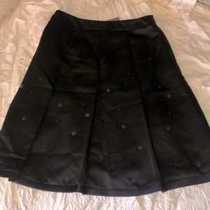 👗 Ann Taylor embellished beaded pleated skirt